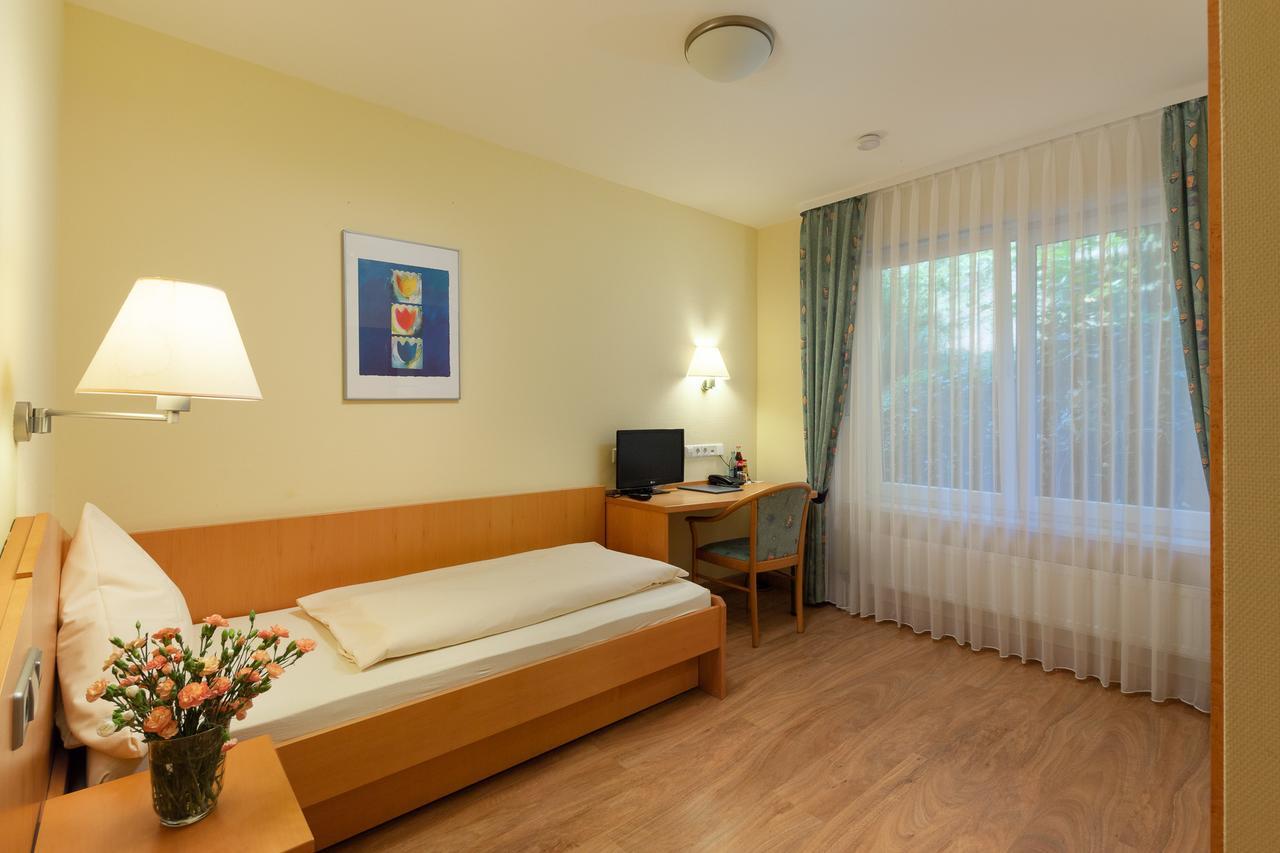 Zum Waldhorn Hotel Peterstal Екстериор снимка